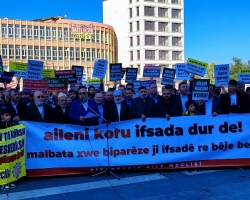 Diyarbakır'da 'aileni koru ifsada dur de' etkinliği düzenlendi