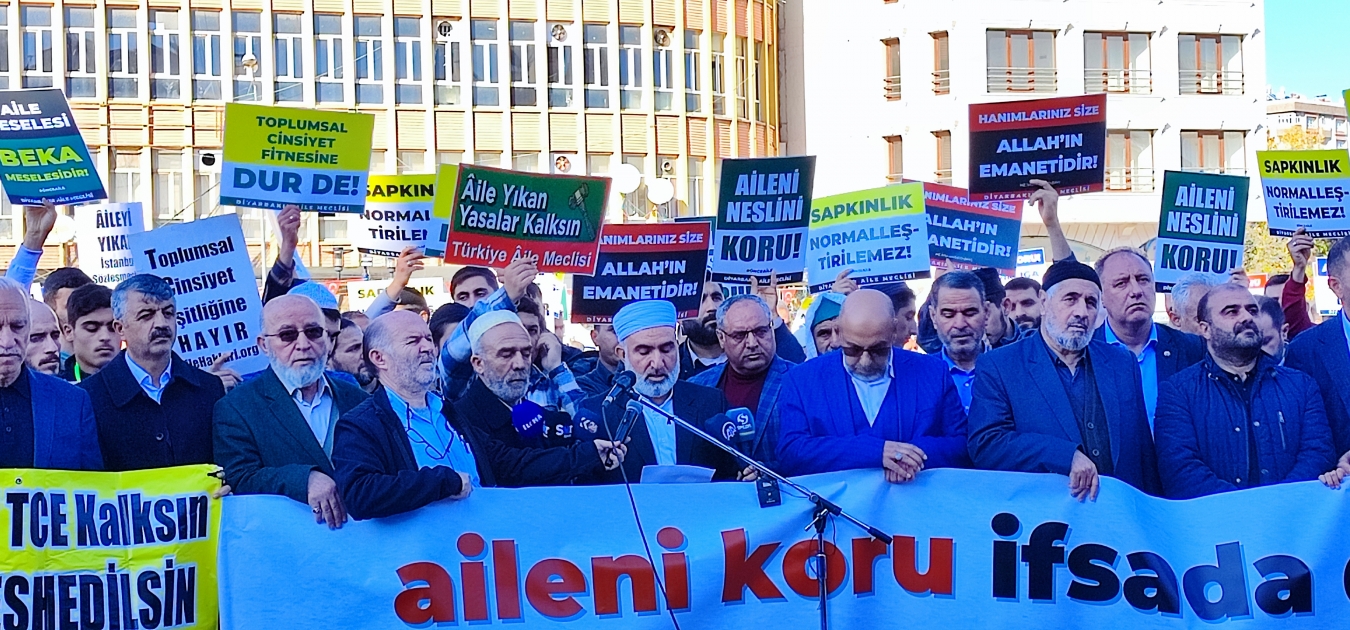 Diyarbakır'da 'aileni koru ifsada dur de' etkinliği düzenlendi